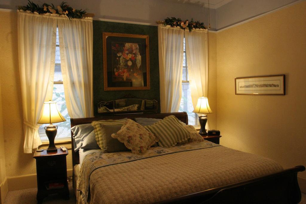The Lattice Inn Монтгомери Номер фото