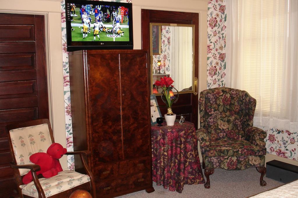 The Lattice Inn Монтгомери Номер фото